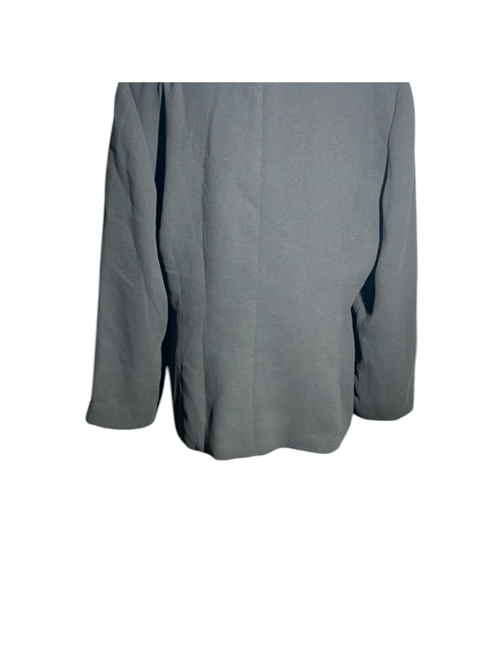 Talbots Chic Three Button Blazer - Picture 4 of 4